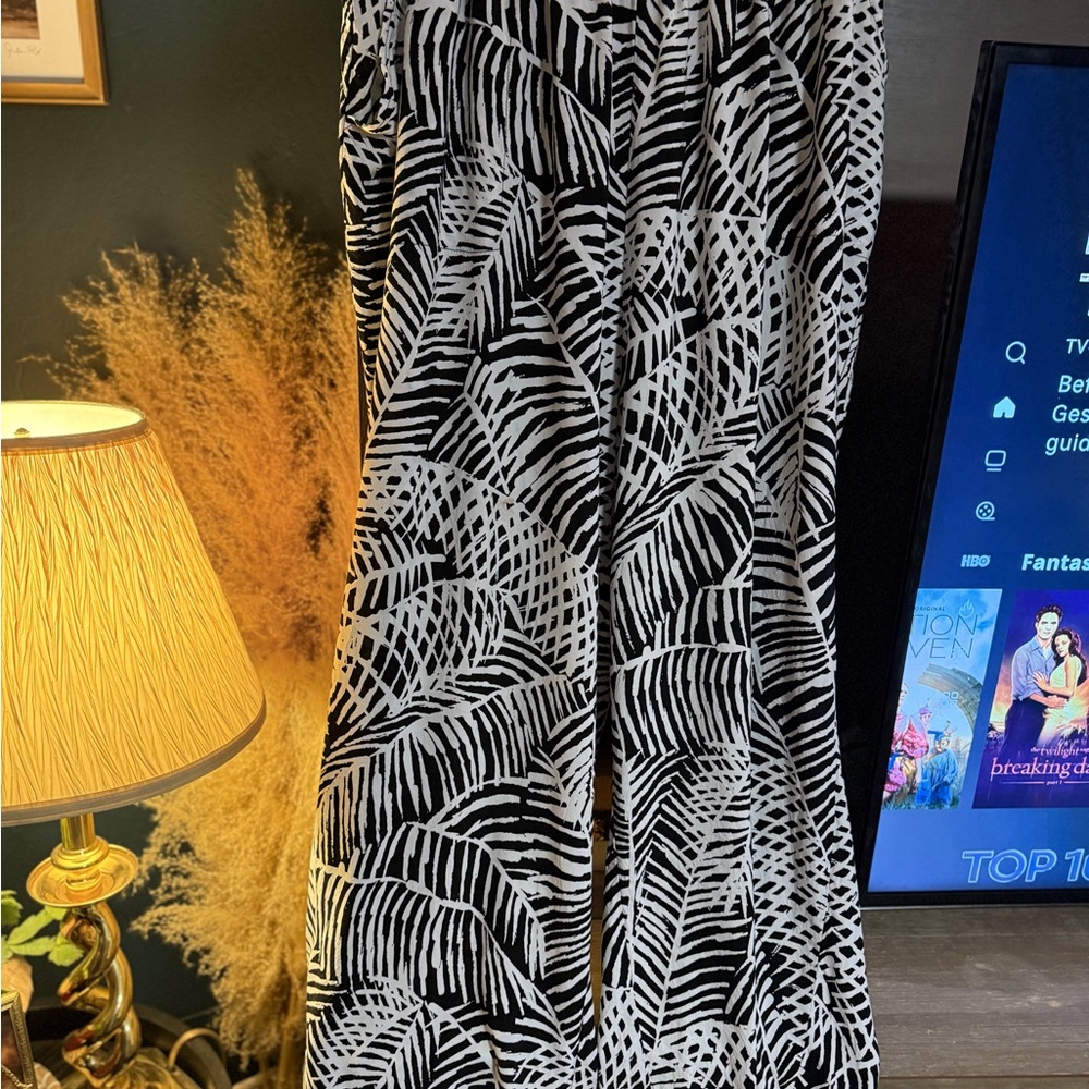 Cacique Black and White Swim Cover Up Pants